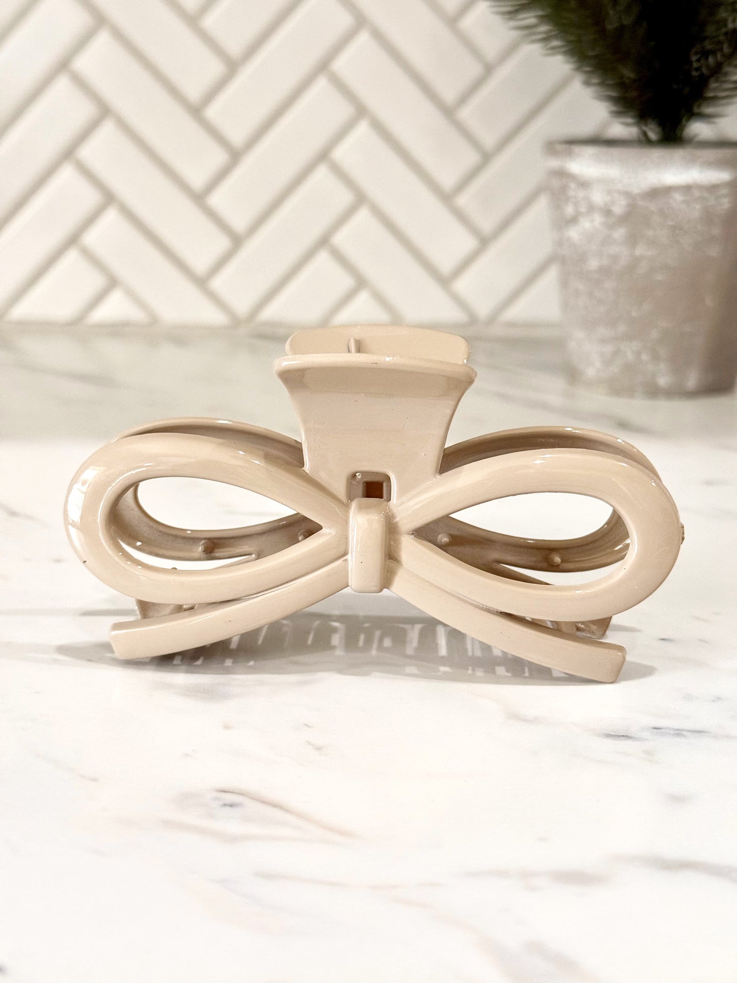 5” Tan Bow Claw Hair Clip