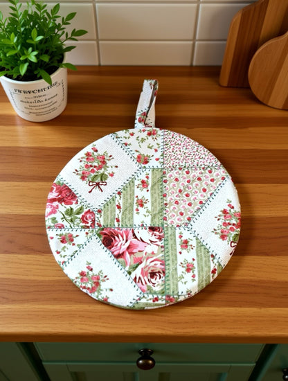 Vintage Rose Patchwork Floral Insulated Hot Pad