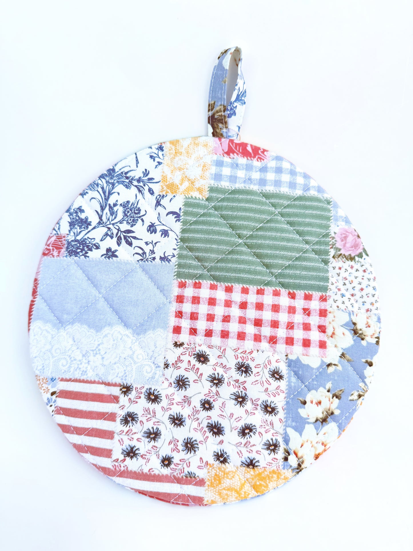 Vintage Patchwork Floral Insulated Hot Pad
