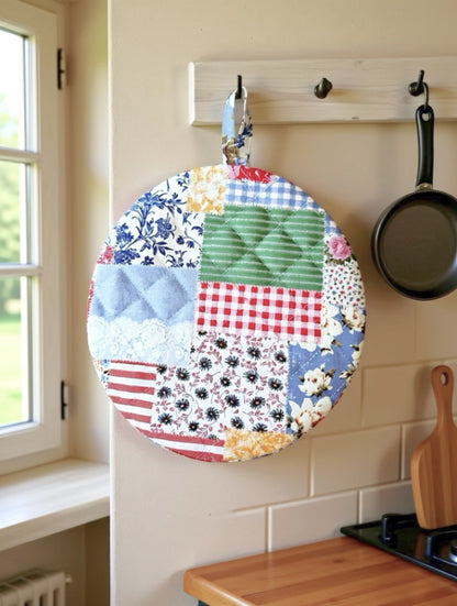 Vintage Patchwork Floral Insulated Hot Pad