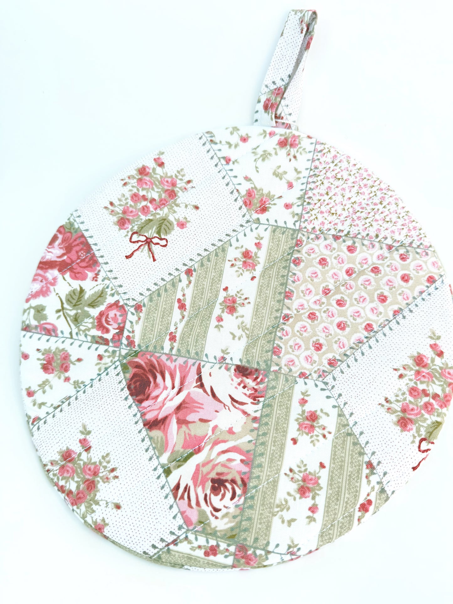 Vintage Rose Patchwork Floral Insulated Hot Pad