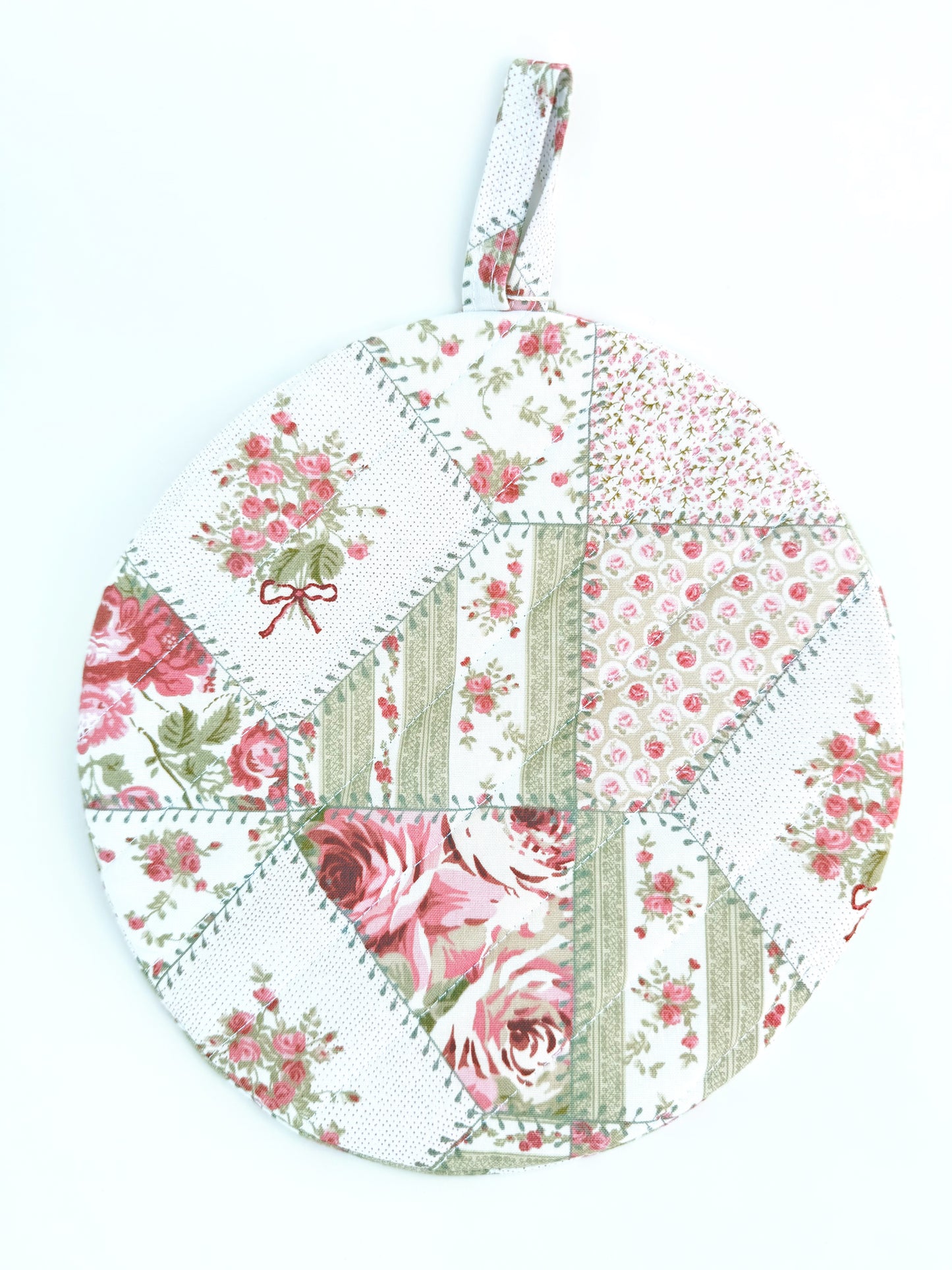 Vintage Rose Patchwork Floral Insulated Hot Pad